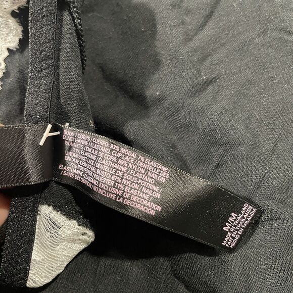 Victoria’s Secret Women’s Size M Black White Lace Cupped Slip Dress Cross Back - Picture 6 of 6